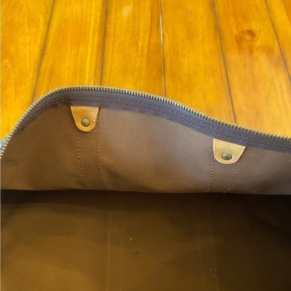 Louis Vuitton Keepall 50 Monogram - Picture 6 of 14